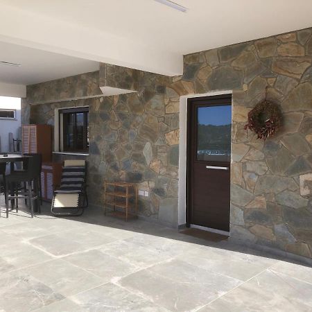 Diamond Stone Wooden Guest House Chandria Extérieur photo